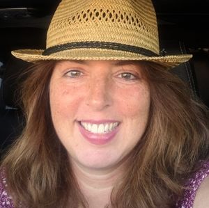 Meet your Posher, Joy